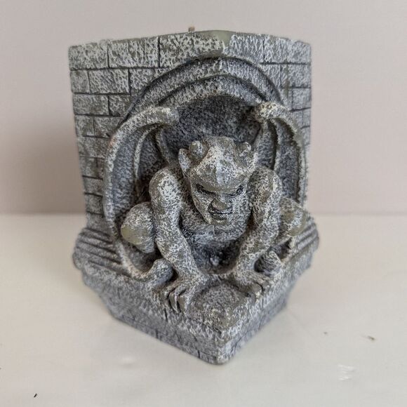 Rare Gothic Gargoyle Candle – Medieval Cathedral Style – Fantasy Decor – Unused - Picture 6 of 11